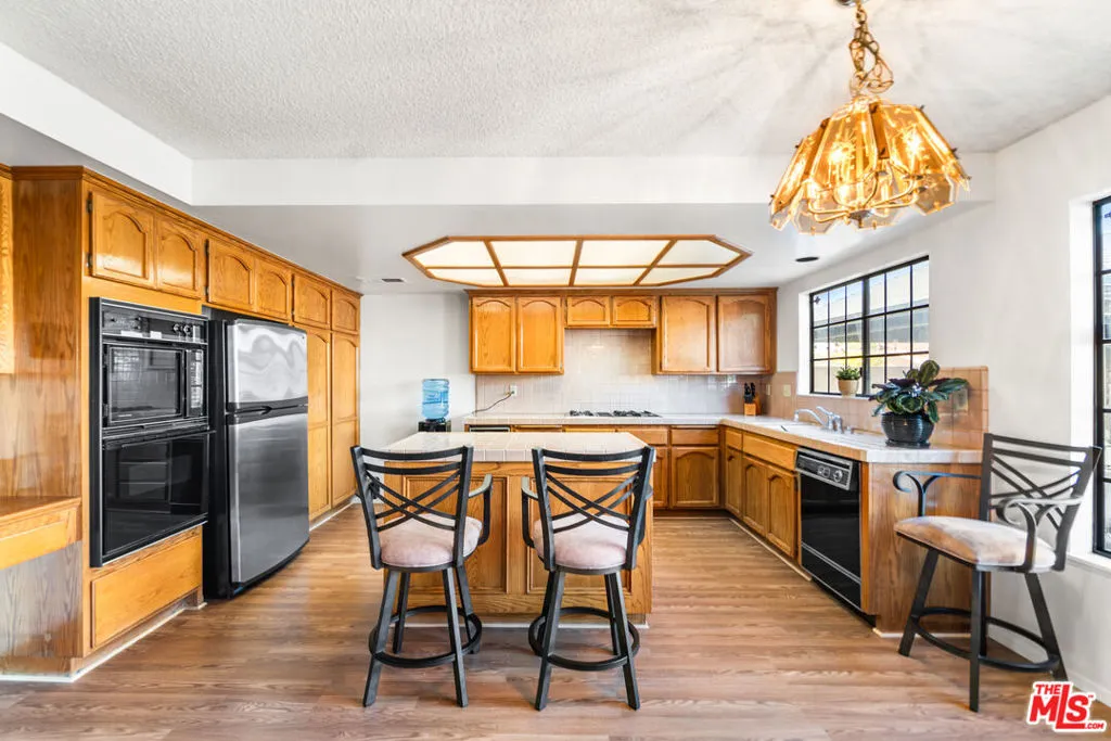 7637 Brunache Street 7637, Downey, California 90242 home-pic-6